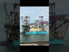 Ανυψωτικά μηχανήματα KANGBO Construction σε διάφορα εργοτάξια